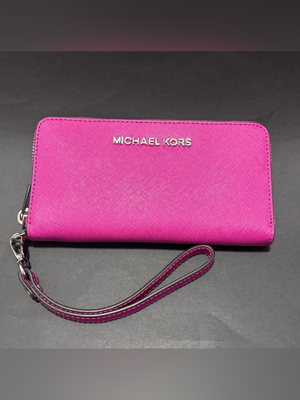 Michael Kors Wristlet Wallet